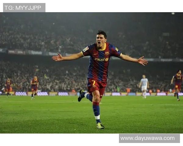 我心中的足球英雄与他的传奇故事 我心中的足球英雄与他的传奇故事