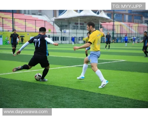 杭州足球队在世界锦标赛中的个人能力分析与表现评估 杭州足球队在世界锦标赛中的个人能力分析与表现评估