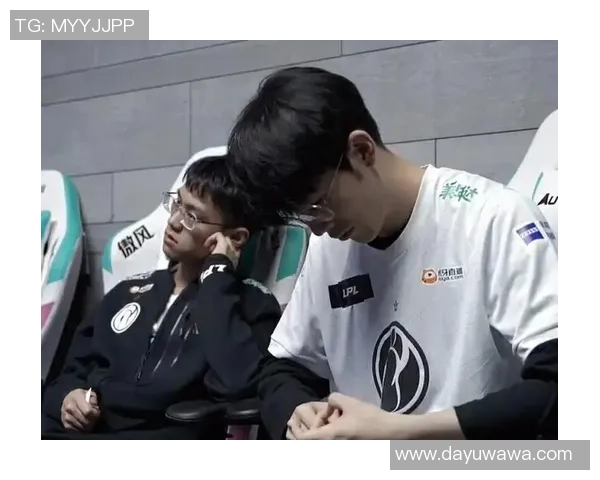 重庆篮球队崛起之路:从默默无闻到大师赛的辉煌历程 重庆篮球队崛起之路:从默默无闻到大师赛的辉煌历程